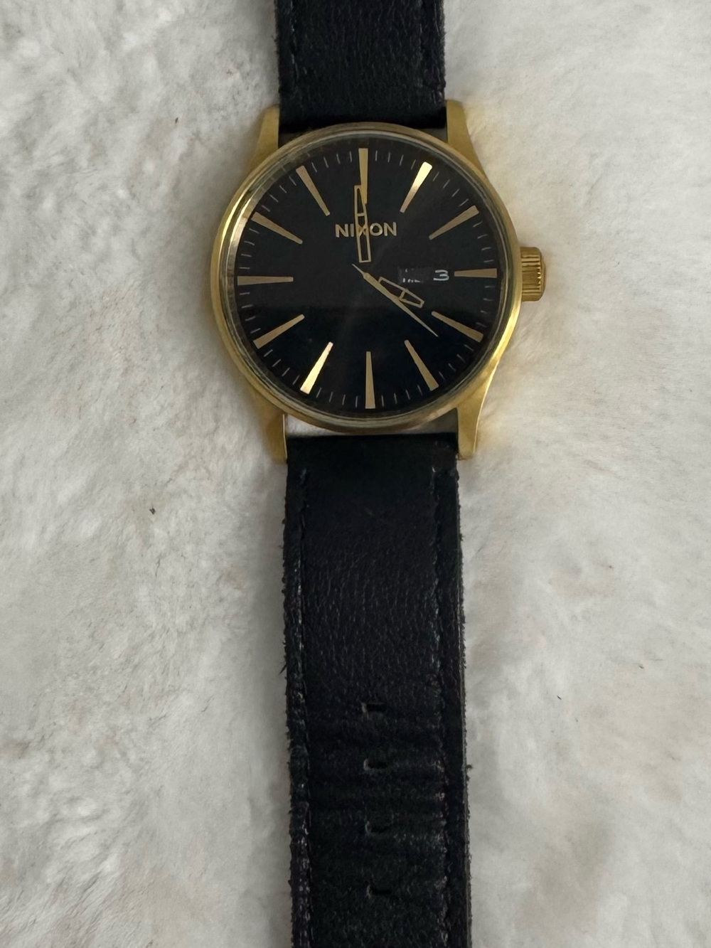Nixon Gold-Tone Case Watch with Black Leather Strap Men’s - Picture 2 of 10